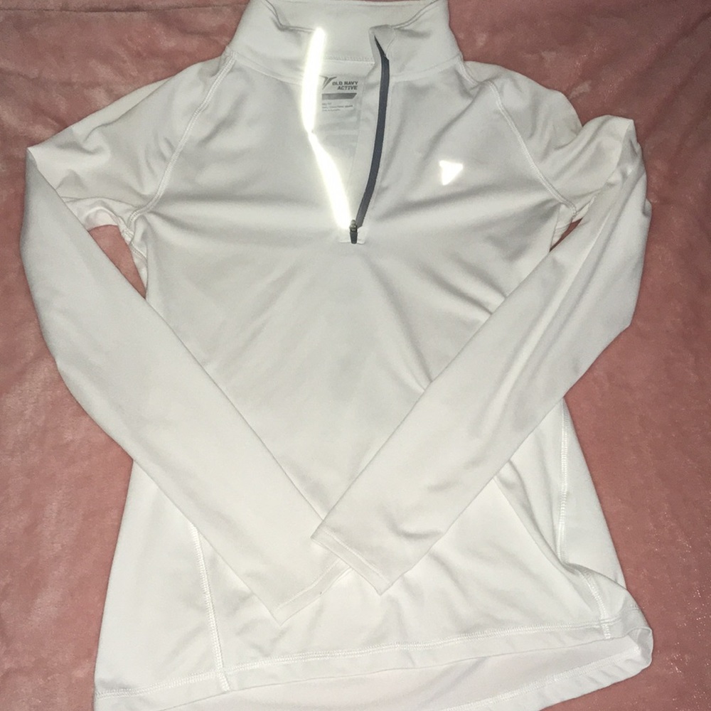 Brand new workout top